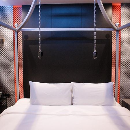 G Boutique Silom Hotel Bangkok Zewnętrze zdjęcie